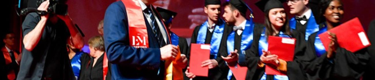 Remise de diplômes Remise de diplômes