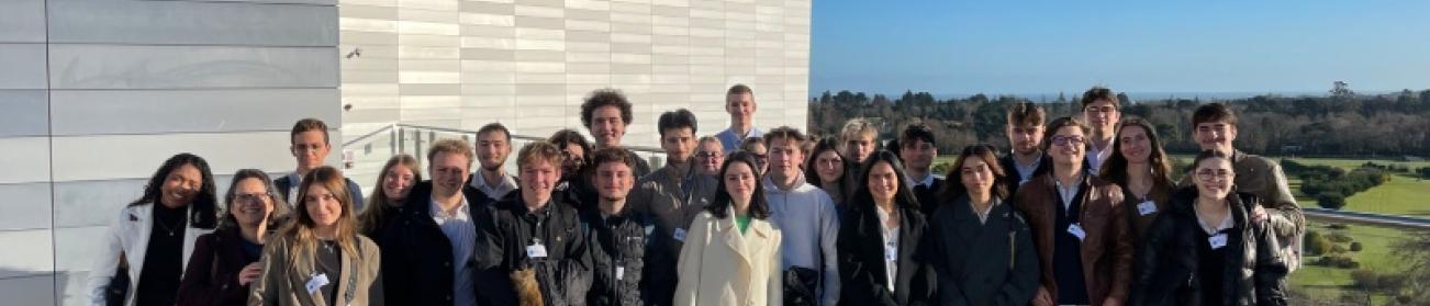 Group pic of students in front of Microsoft HeadQuarters Group pic of students in front of Microsoft HeadQuarters